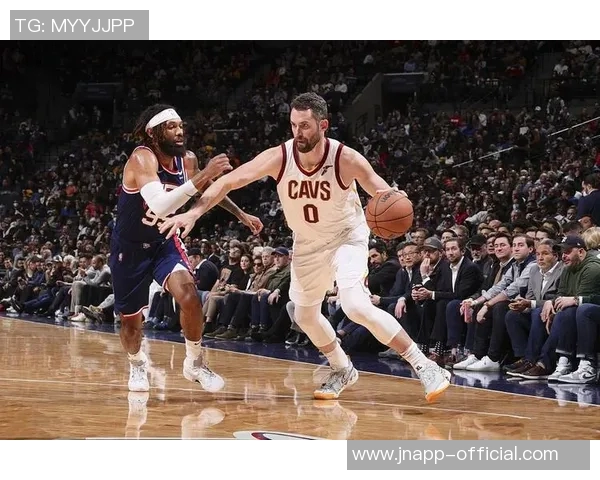 豪泽坚定支持普理查德期待他重拾状态并提升投篮表现