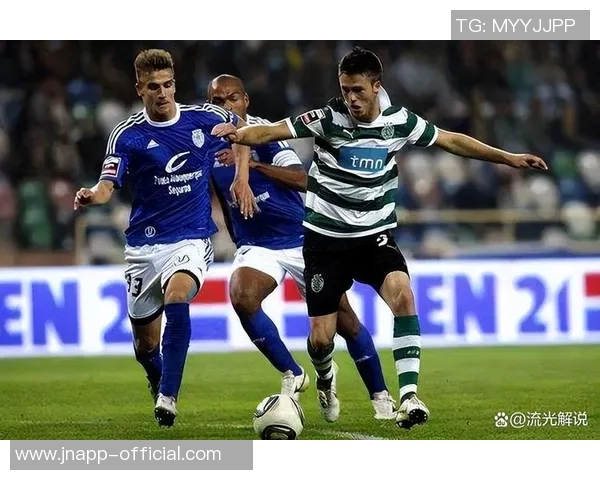 纽卡斯尔关注阿尔克马尔19岁中场斯米特转会费预计达2000万镑