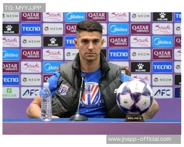 斯卢茨基谈比赛双方实力接近外援内援进球都令我欣喜