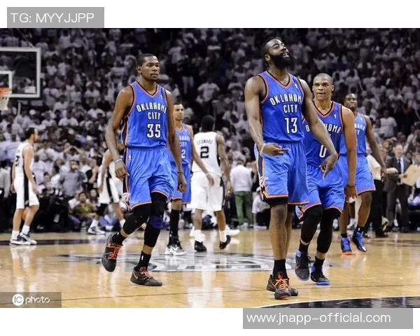 三少的命运对比KD哈登合同丰厚威少却面临无保障困境