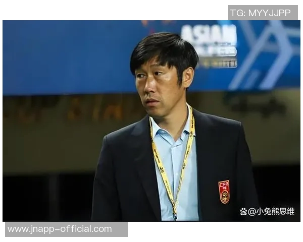 国足主帅候选人面试已进行三天结果将在本月内揭晓并计划重组