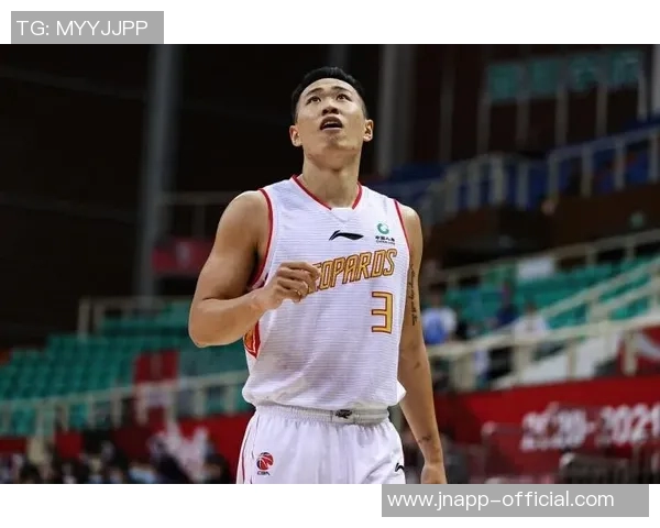 萨迪克贝表现出色却错失关键三分贡献17分6篮板正负值高达19